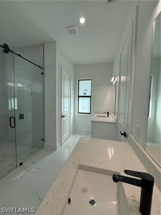 Building Photo - 2863 52nd Ave NE