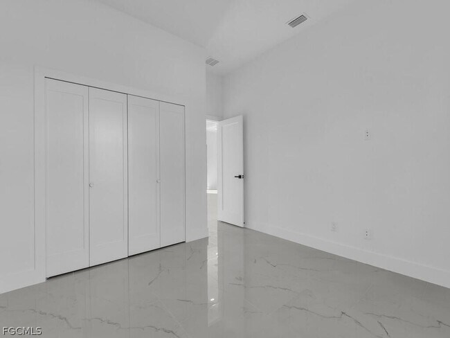 Building Photo - 1839 Lockhaven Ct