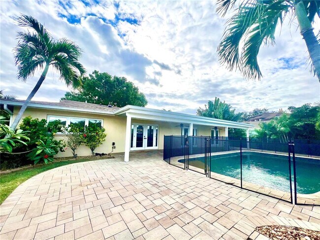 Building Photo - 4388 13th Way NE