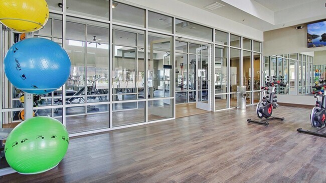 Building Photo - 6900 Sharlands Ave