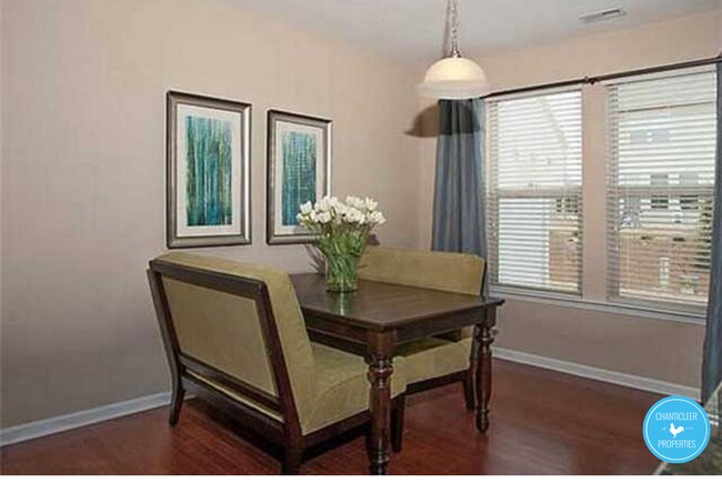 Building Photo - 2147 Sunny Cove Dr