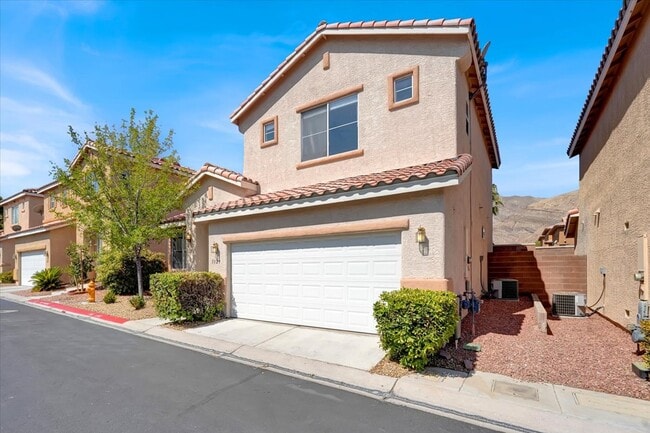 Building Photo - 3329 Autumn Veil St