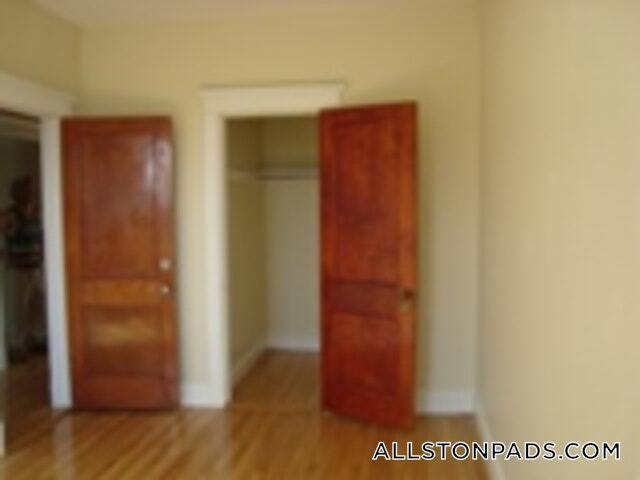 Building Photo - 4 Farrington Ave