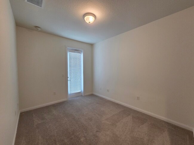 Building Photo - 1411 N Jeaga Dr