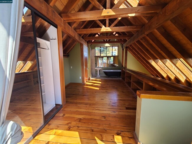 Building Photo - 456 W Richmond Ave.