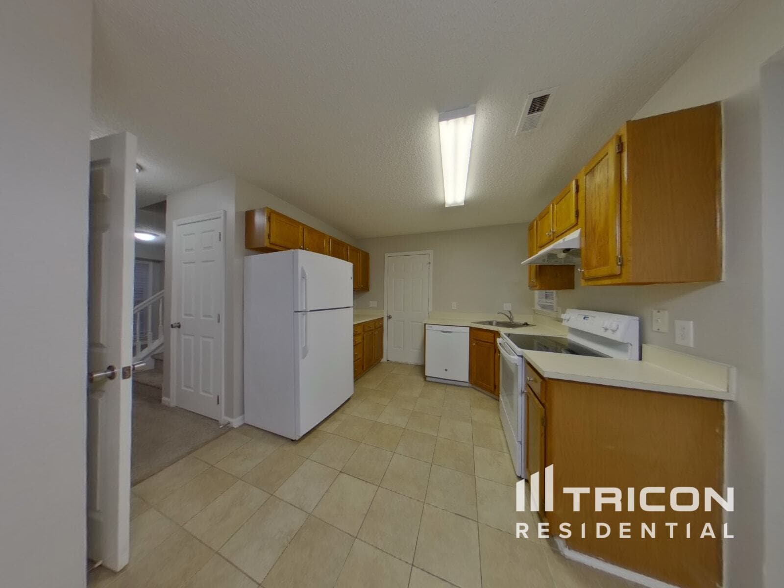 Building Photo - 3329 Whitebridge Ln