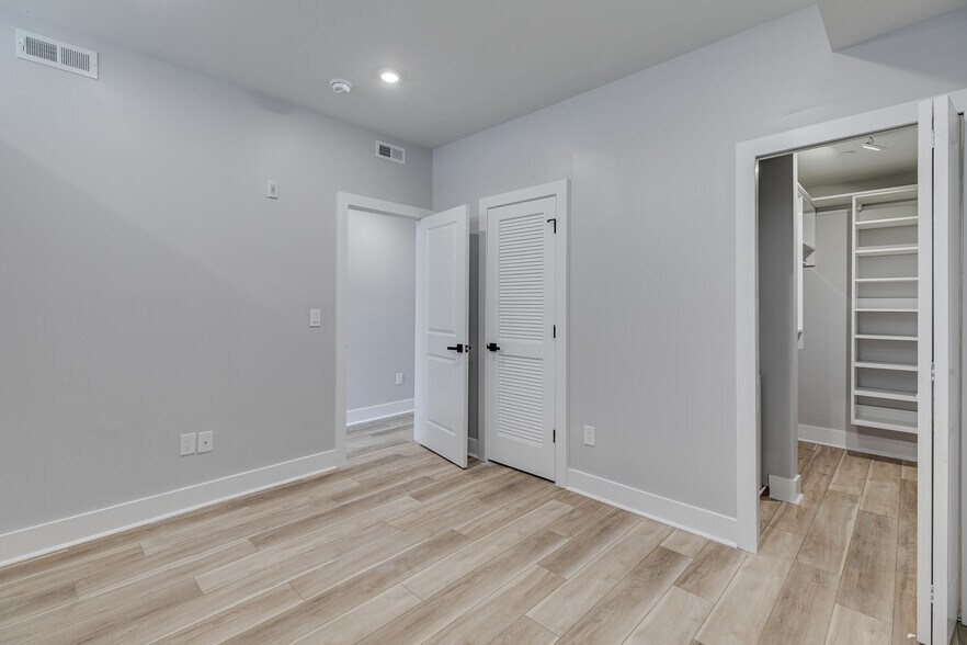 Building Photo - 811 N 40th St