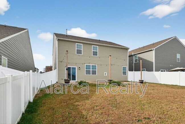 Building Photo - 147 Cherry Birch St