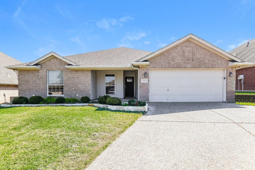 Primary Photo - 7116 Cattle Dr