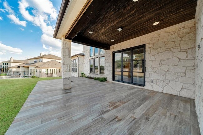 Building Photo - 6316 Bernia Dr
