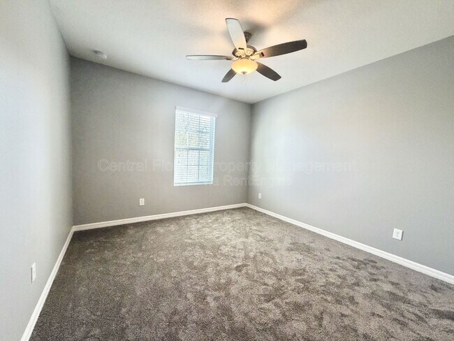 Building Photo - 3520 Seneca Club Loop