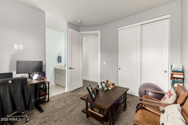 Building Photo - 1831 E Montecito Ave