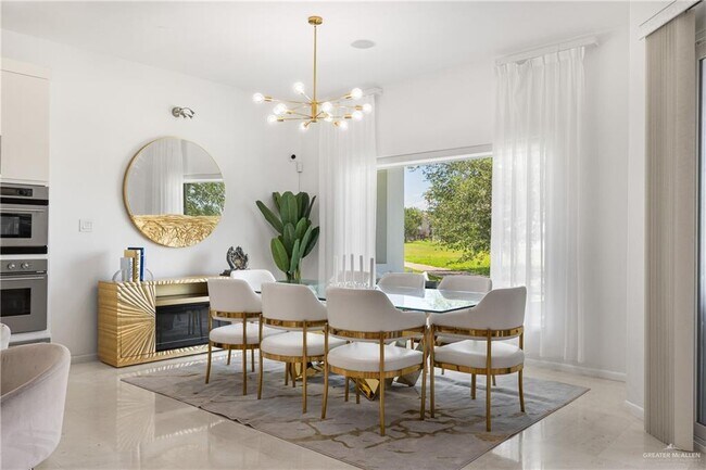 Building Photo - 514 Rio Grande Dr