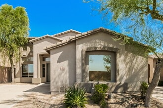 Building Photo - 2623 N Augustine