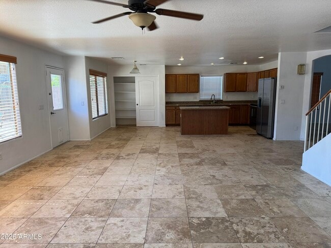 Building Photo - 41897 Colby Dr