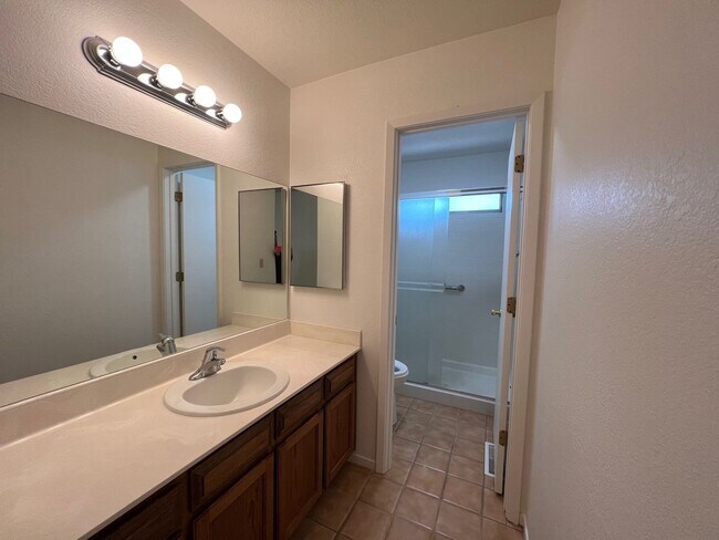 Building Photo - 2738 Azuza Way