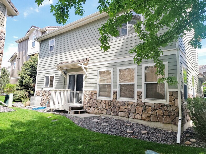 Building Photo - 11987 Bolton Dr