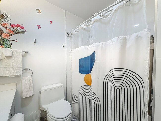 Building Photo - 11853 Fountainside Cir