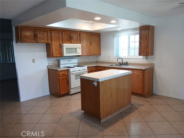 Building Photo - 40901 Reden Ct