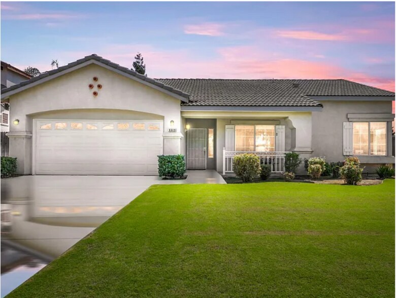 Primary Photo - 8309 Sea Meadow Ln