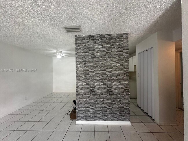 Building Photo - 5313 NW 23rd St