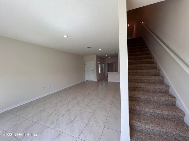 Building Photo - 12781 Veterans Ct