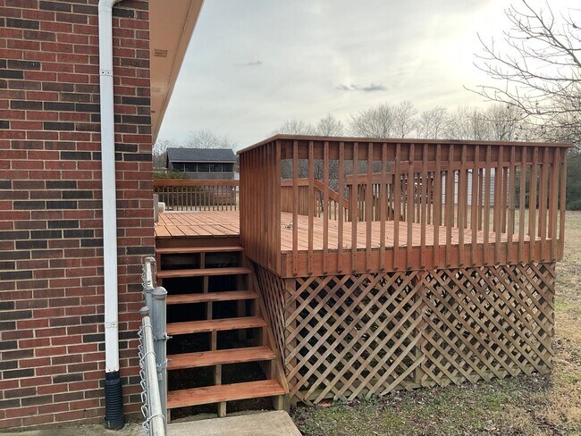 Building Photo - Home For Rent in Crouse NC