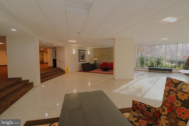 Building Photo - 7505 Democracy Blvd