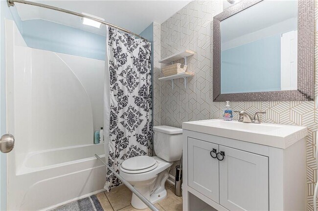 Building Photo - 3873 Princess Ct