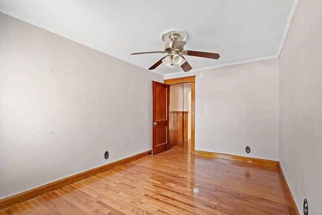 Building Photo - 92 Sayles St