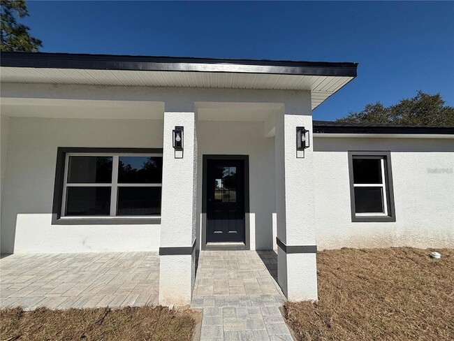 Building Photo - 2349 W Oakland Ln