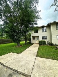 Building Photo - Fisherman's Delight