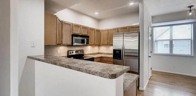 Building Photo - 5453 Water Tower Promenade