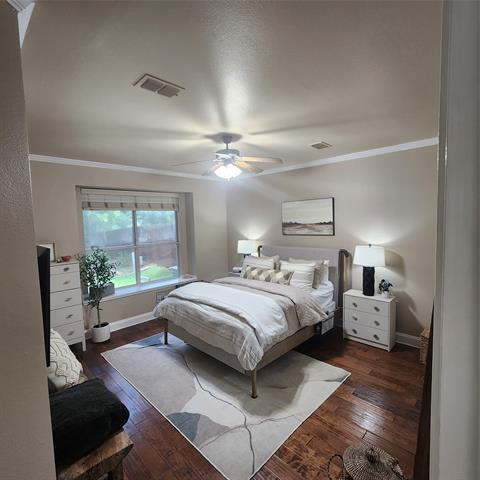 Building Photo - 1104 Summerbrook Dr