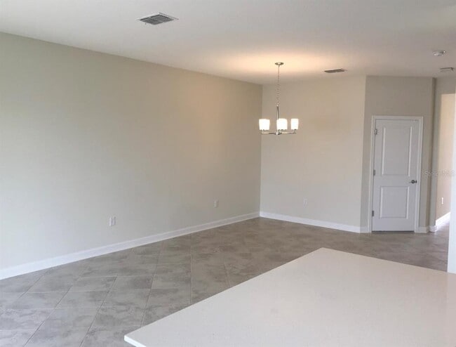 Building Photo - 1222 Royal St. George Blvd