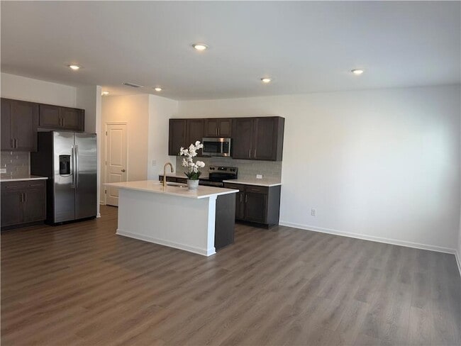 Building Photo - 6715 Armonia Dr