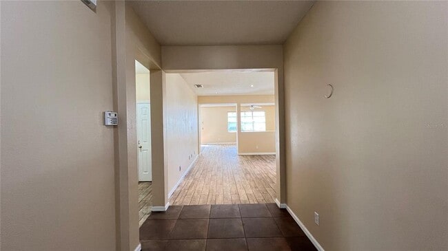 Building Photo - 16904 Sunrise Vista Dr