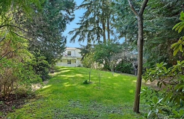 Building Photo - 12225 9th Ave NW
