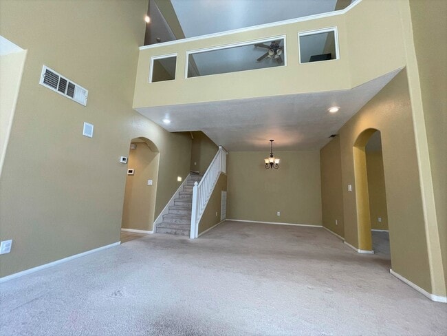 Building Photo - 8013 Coral Point Ave