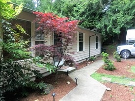 Building Photo - 3715 70th Ave NW