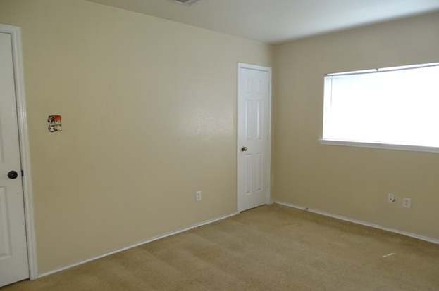 Building Photo - 6006 Ironmill Creek