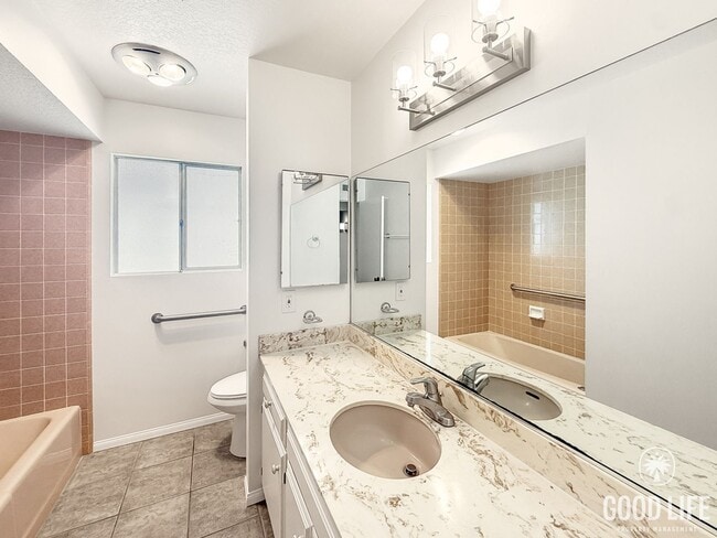 Building Photo - Charming One-Story 3-Bedroom Home with a B...
