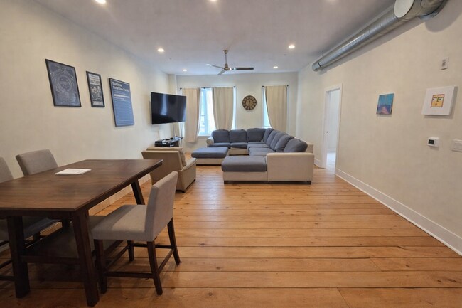 Building Photo - 1929 S 17th St