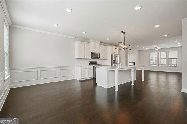 Building Photo - 4240 Hickory Pne Aly