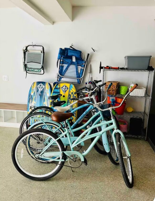 Building Photo - 212 Ocean Dr