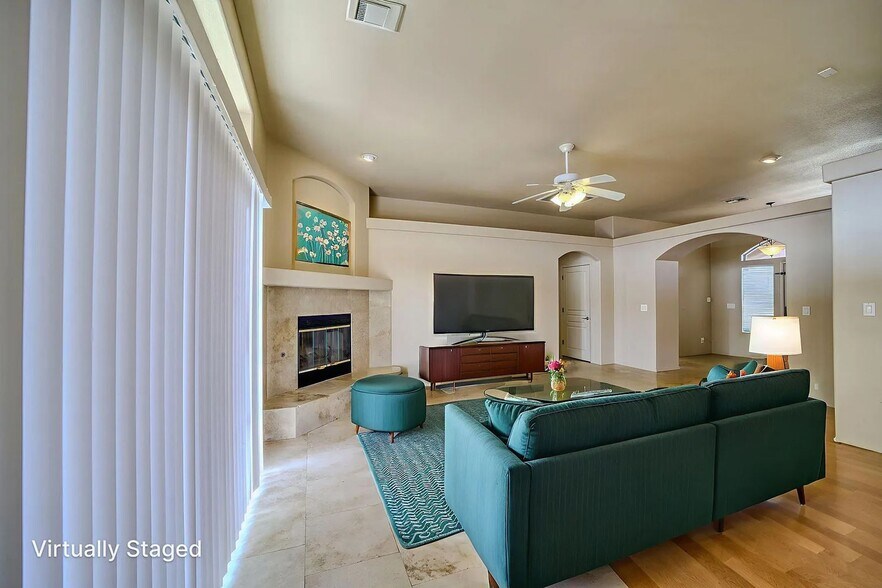 Building Photo - 1009 Heritage Dr