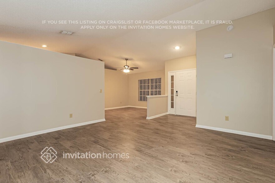Building Photo - 10410 Tara Dr