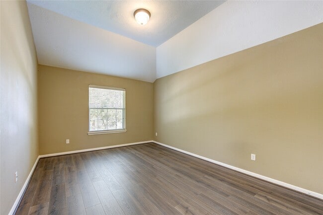 Building Photo - 2810 Shadow Canyon Ln