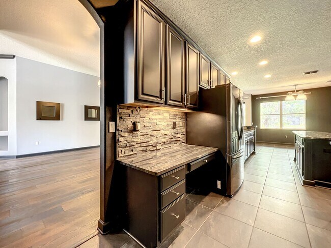 Building Photo - Gated, Lake Nona Luxury