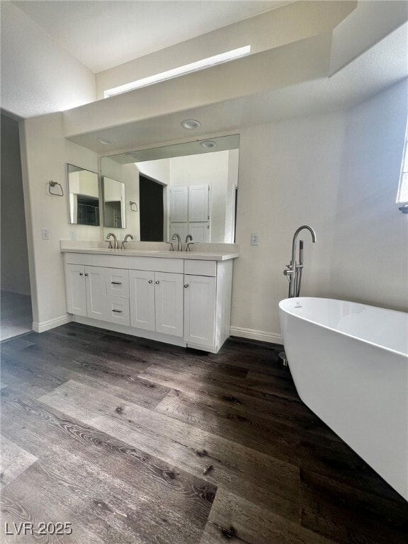 Building Photo - 6656 Goldencreek Way